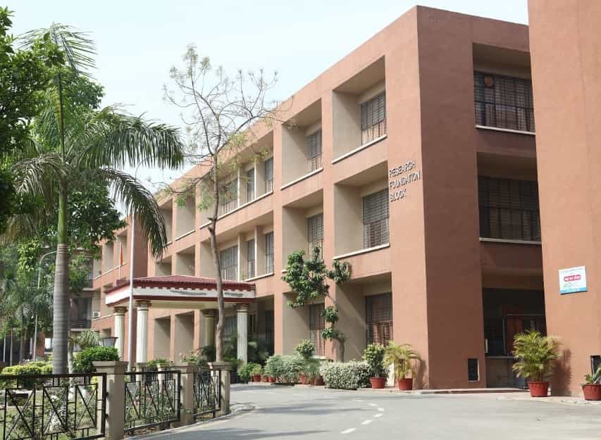 DAV Institute of Engineering and Technology Jalandhar Infrastructure & Academic Building photo 2